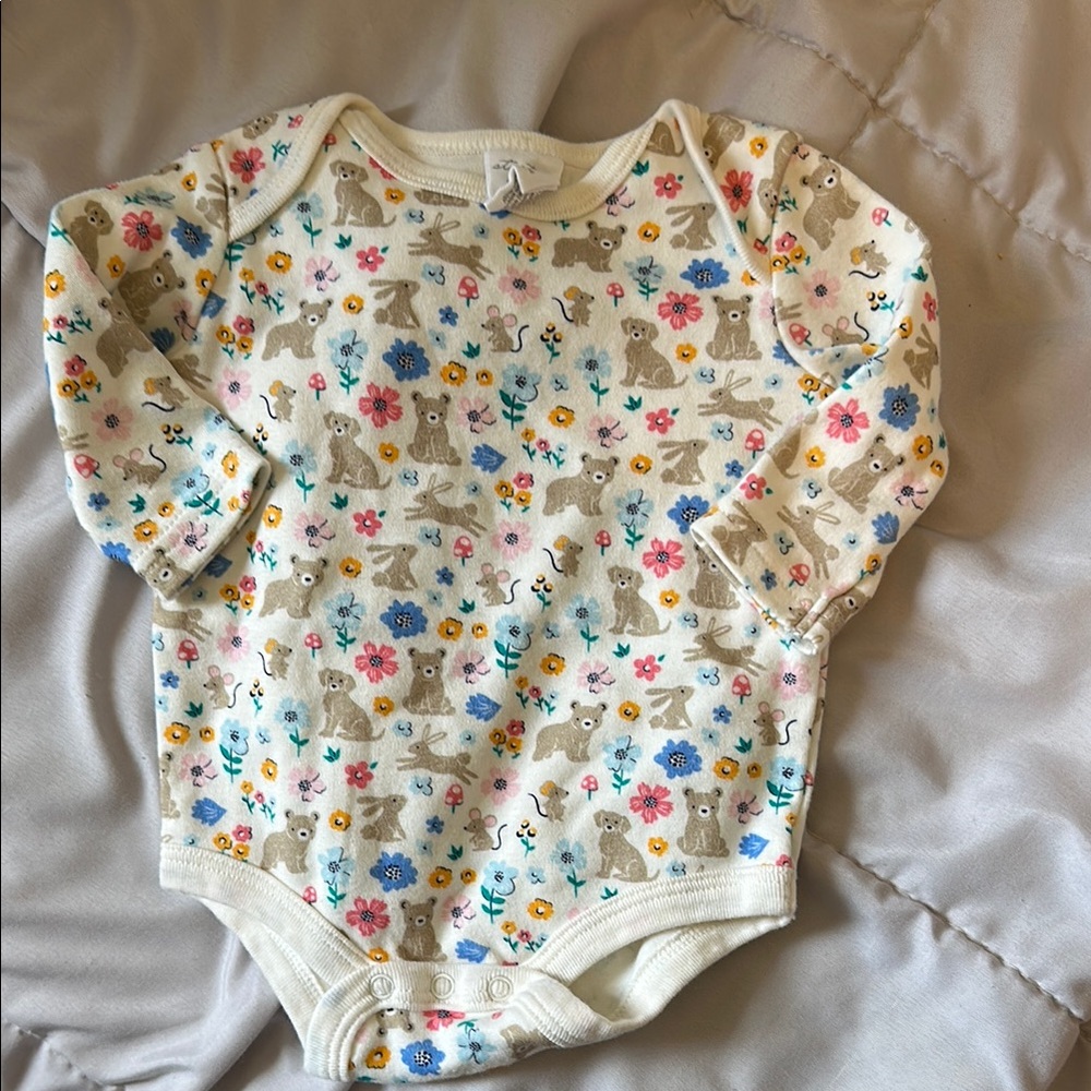 Starting Out Cream Floral Bodysuit Short Sleeves